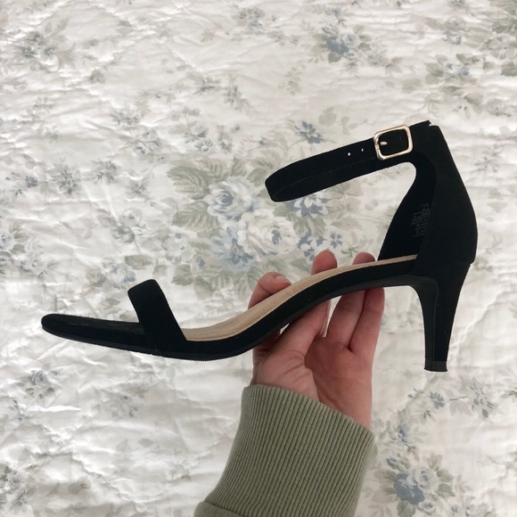 Old Navy Faux-Suede Skinny Heels in Black Size 7.5 - Picture 7 of 11